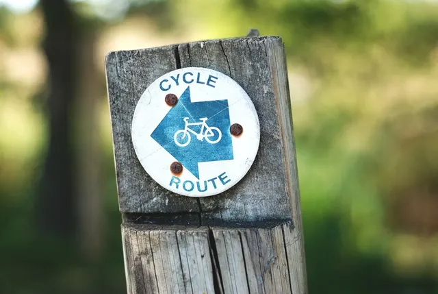 bikex29_ruta3_las_tres_provincias_cicloturismo_cala_santa_olalla_cartel_teuler